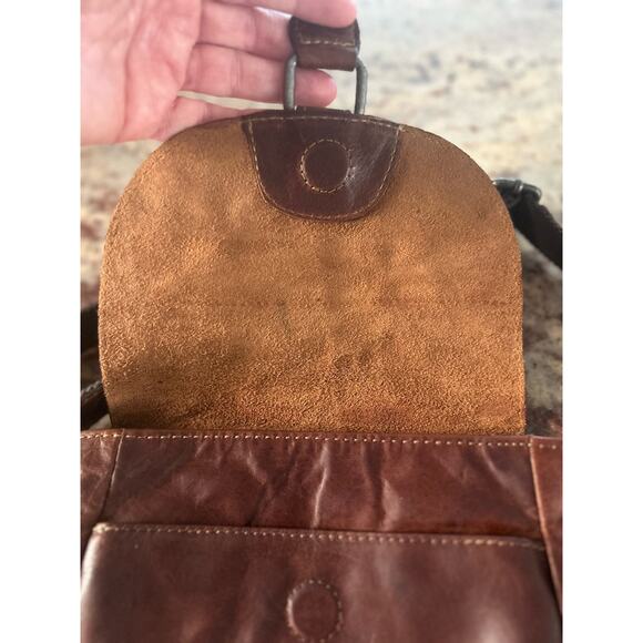 Jack Georges Voyager Horsehoe Leather Crossbody Bag Handstained GORGEOUS - Picture 8 of 15